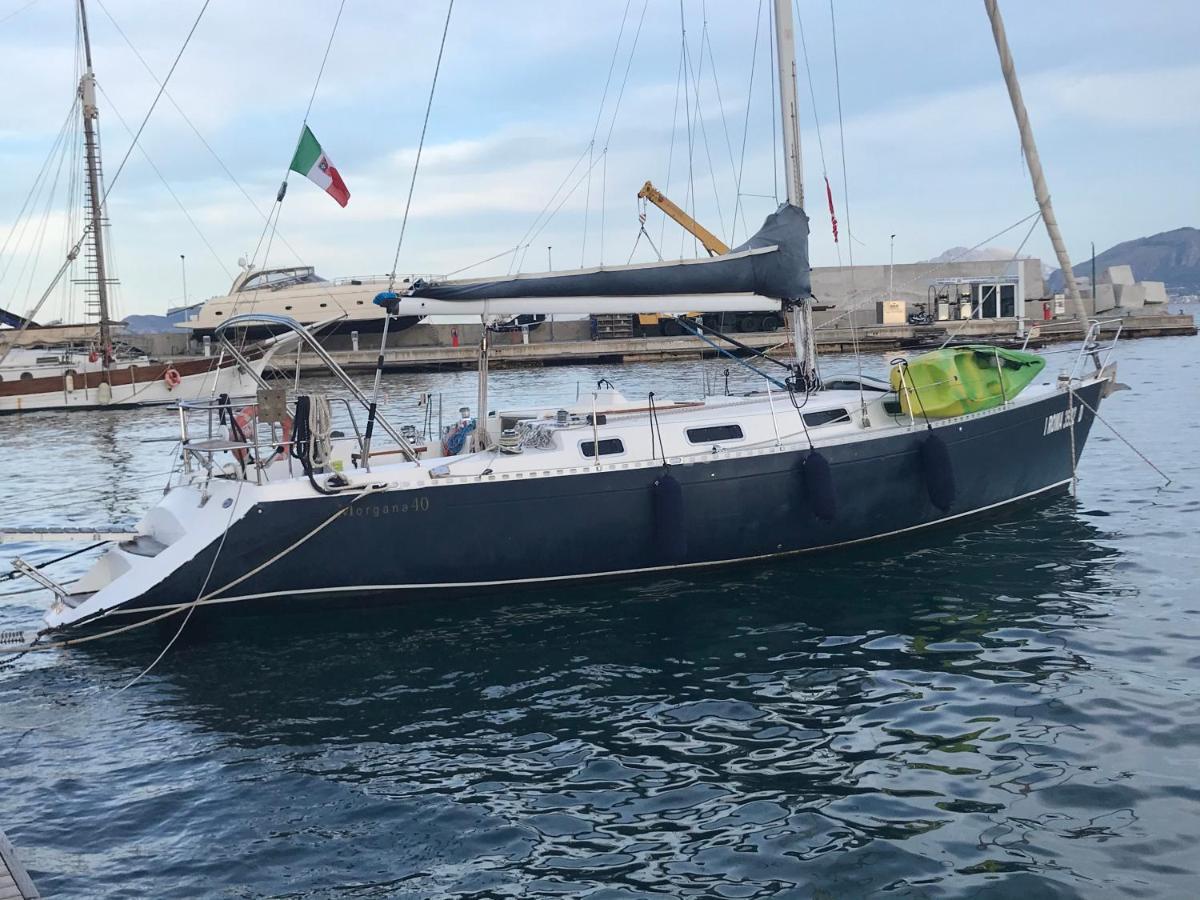 Barca A Vela